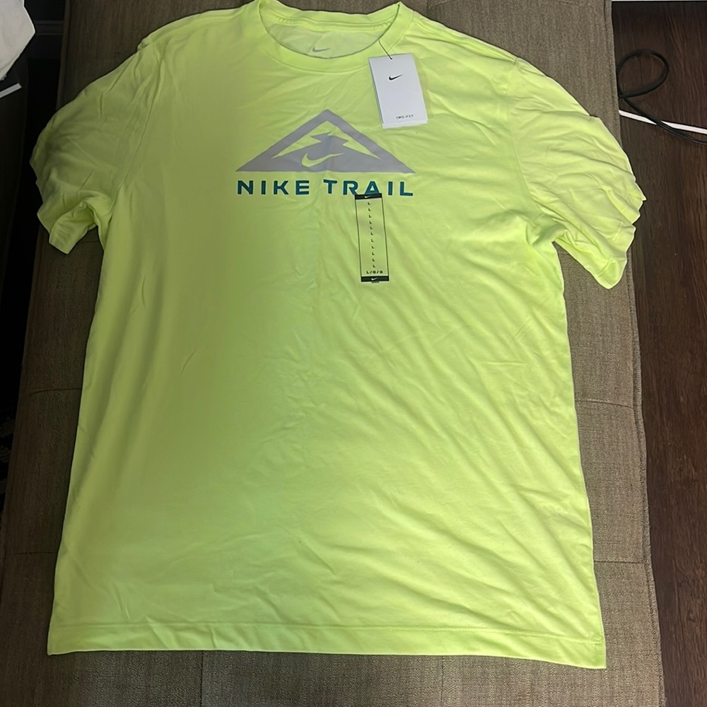 Green Nike running trail shirt
